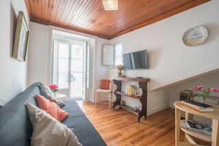 アタライア アパートメント 213 サード フロア