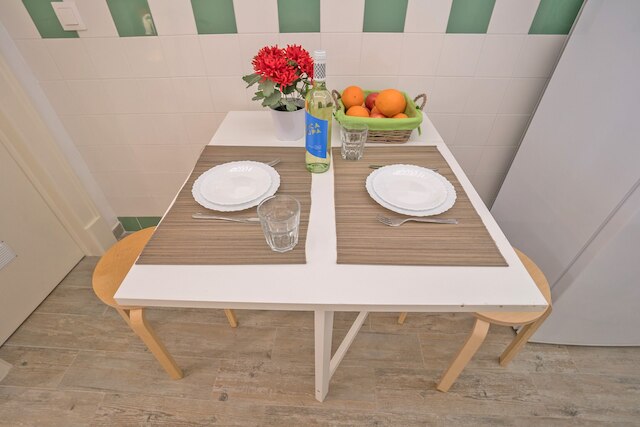 アタライア アパートメント 215