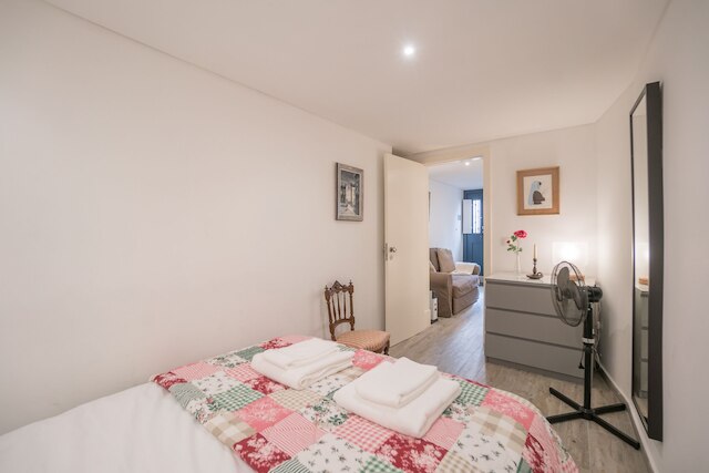 アタライア アパートメント 215