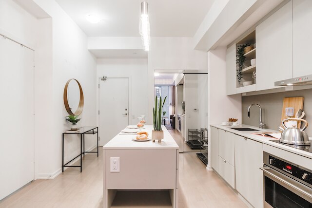 サルカー スイーツ - ピーター ストリート