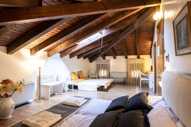 ホテル ヴィラ サラ