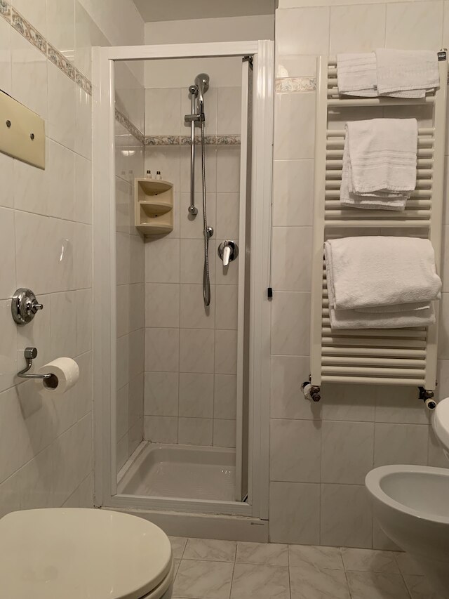 ホテル ヴィラ サラ