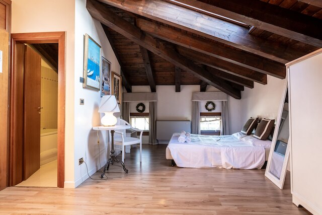 ホテル ヴィラ サラ