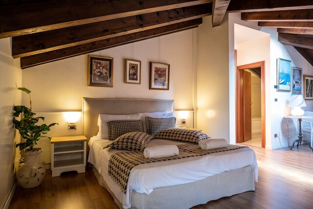 ホテル ヴィラ サラ