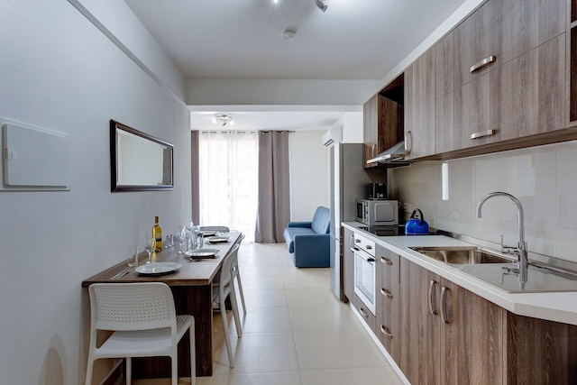 セントリック アンド モダン アパートメント、各種設備近く