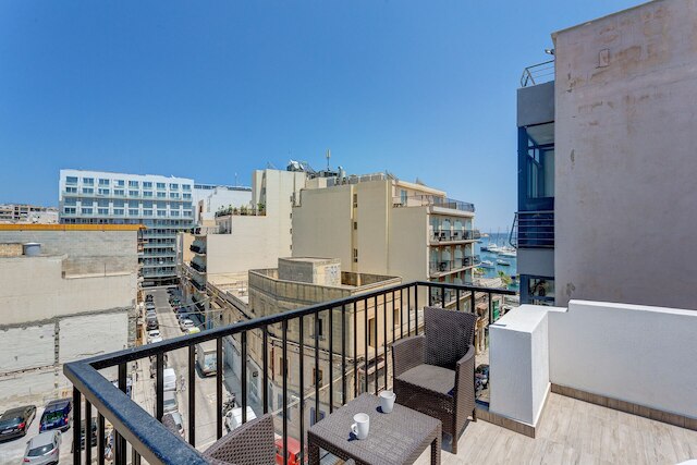 居心地の良いペントハウス、ベッドルーム 1 室、テラス付き、素晴らしいロケーション