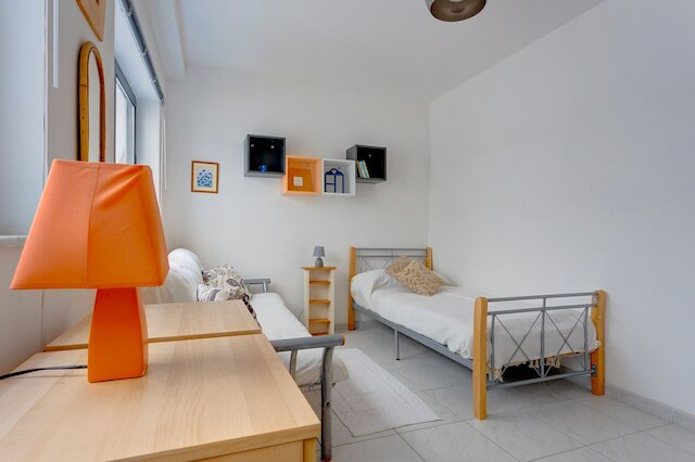 フォート セント アンジェロ マンションズ、ハーバー ビューズ アパートメント