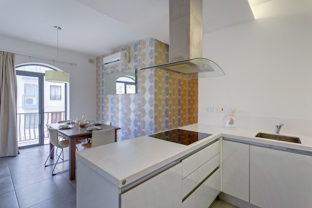 セント ジュリアンにある、居心地の良いベッドルーム 1 室のアパートメント、最高のロケーション