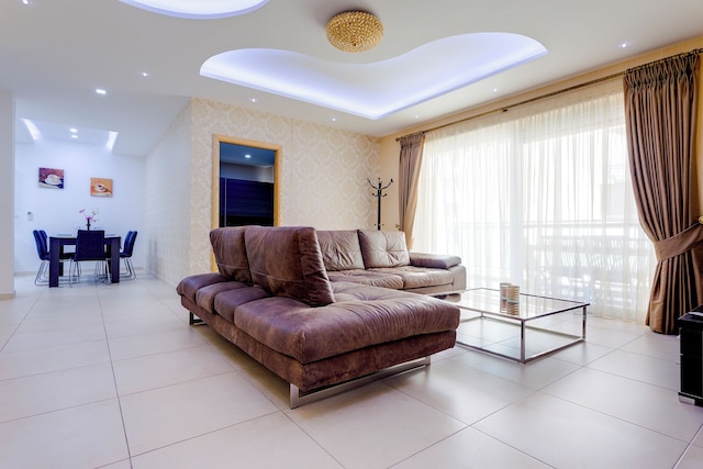 ラグジュアリー アパートメント ウィズ サイド シー ビューズ & プール トップ ロケーション