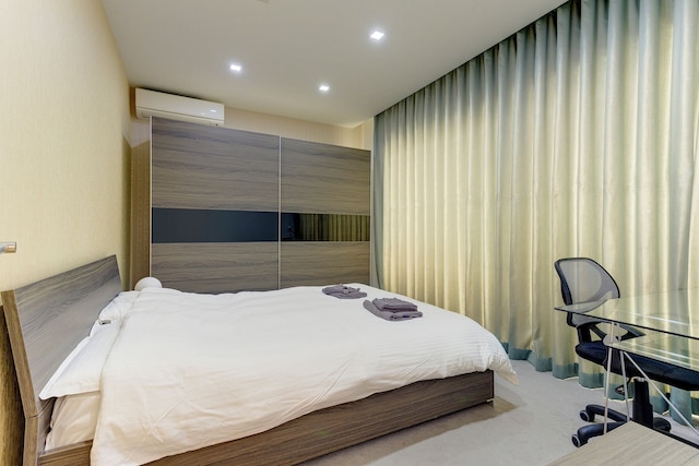 ラグジュアリー アパートメント ウィズ サイド シー ビューズ & プール トップ ロケーション