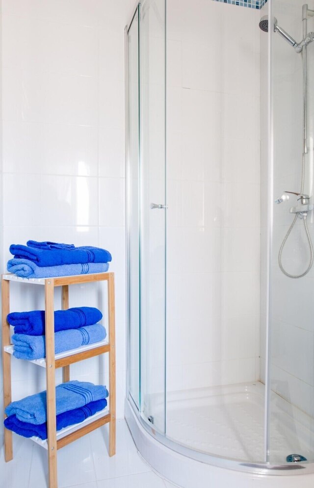 豪華なベッドルーム 3 室、アパートメント バイ ザ シー、プライム ロケーション