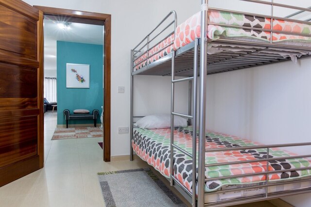 豪華なベッドルーム 3 室、アパートメント バイ ザ シー、プライム ロケーション