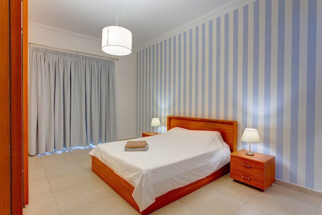 スタニング シーフロント ラックス アパートメント フォート ケンブリッジ WT プール