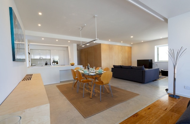 モダン ラグジュアリー イン チィネュ ポイント W プール ベスト ロケーション