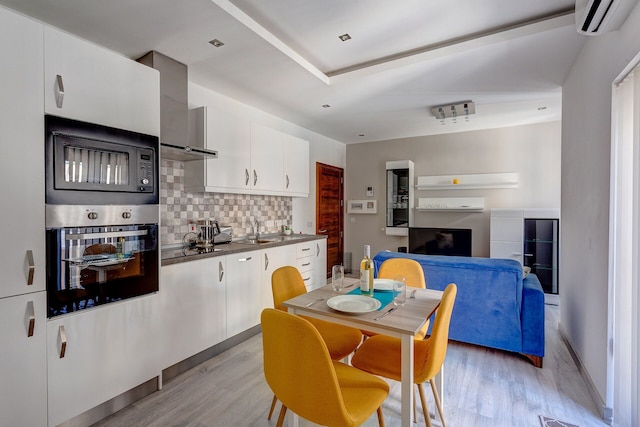 モダンなアパートメント、プロムナードのすぐそば