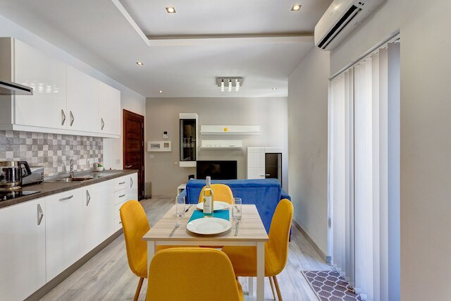 モダンなアパートメント、プロムナードのすぐそば