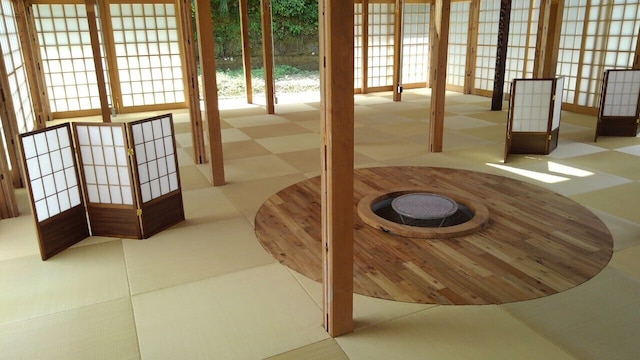 ささやかな宿富津