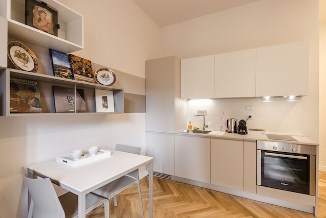 カルツォレリエ アパートメント