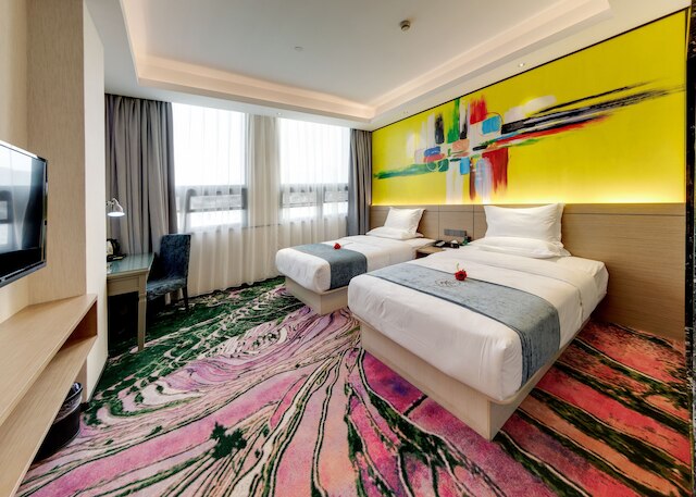 W カードン ホテル