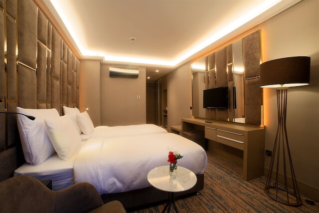 ベストウェスタン プレミア オットペルラ ホテル