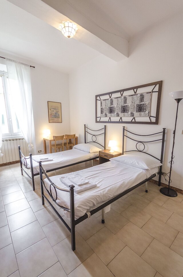 モリーン アパートメント