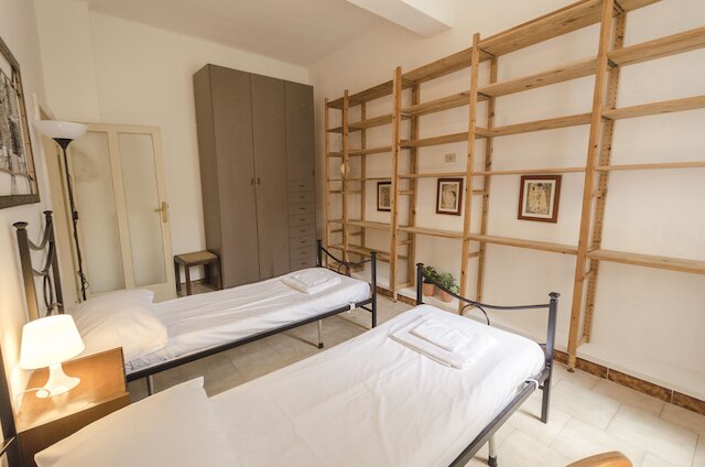 モリーン アパートメント