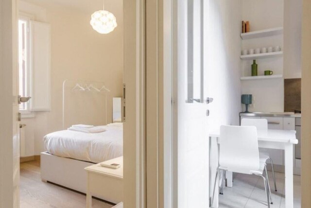 フラッシーナーゴ アパートメント