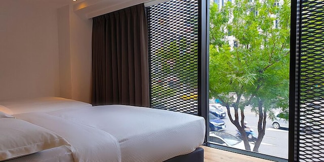 リバー イン ステーション (河堤漫旅站前館)