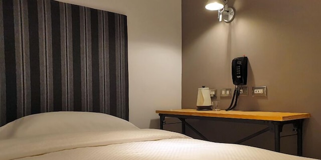 リバー イン ステーション (河堤漫旅站前館)