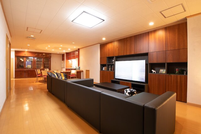 The Experience Uehonmachi