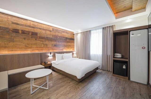 ブラウンドット ホテル ボンドゥク