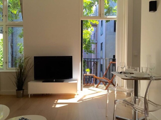 ステイプラス セントラル アパートメント バルコニー