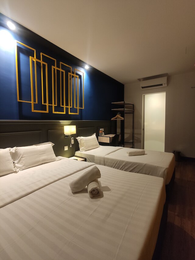 ソボテル ブティック ホテル USJ 9