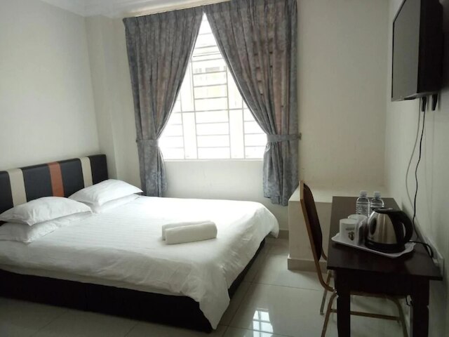 Hotel Mutiara KGMMB