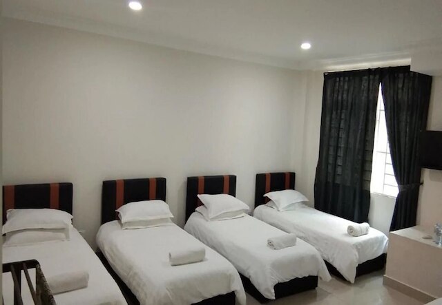Hotel Mutiara KGMMB