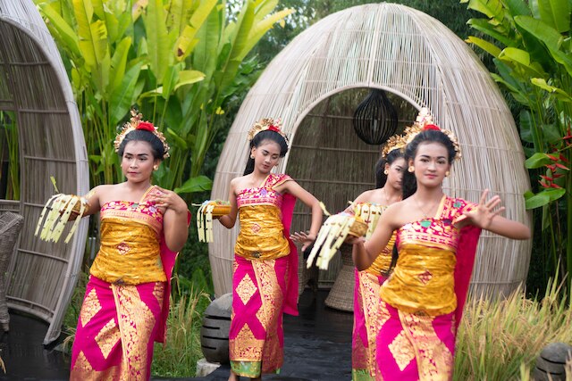 ケリキ ラグジュアリー ロッジ