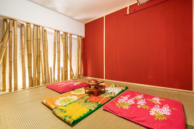 Villa Traditional Designer House Oyama