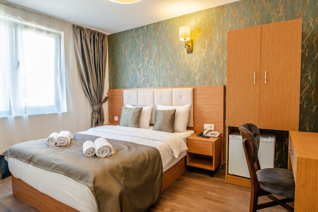 ザ キャメロット ホテル