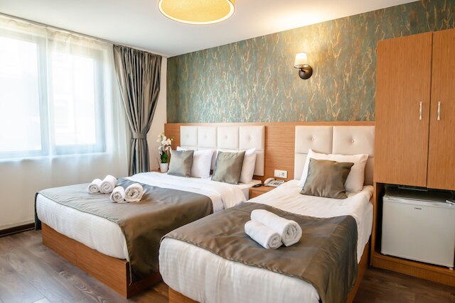 ザ キャメロット ホテル