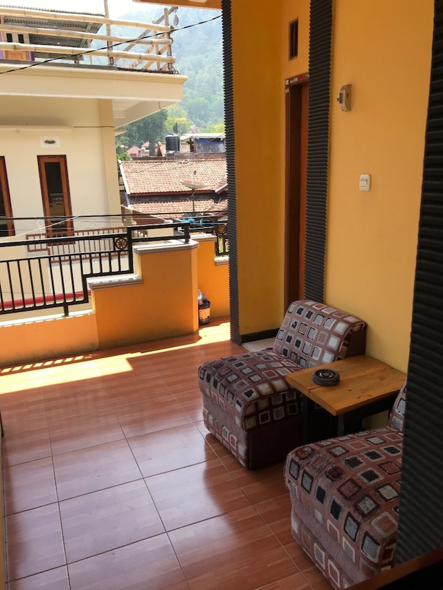 ヴィラ チャハヤ 9