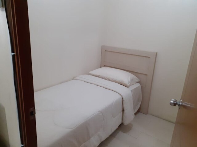 ゲートウェイ アパートメント セケーダス、DB プロパティ