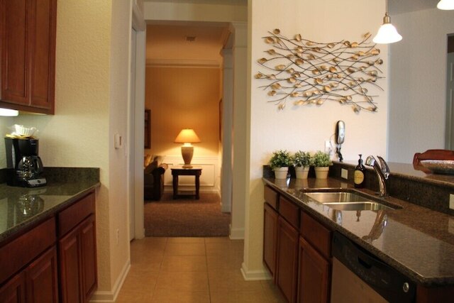 アイランド ブリーズ レイク ビュー 3 ベッドルーム コンドミニアム バイ レッドオーニング