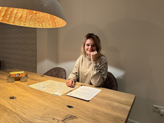 レイドセ スクエア ラグジュアリー アパートメント