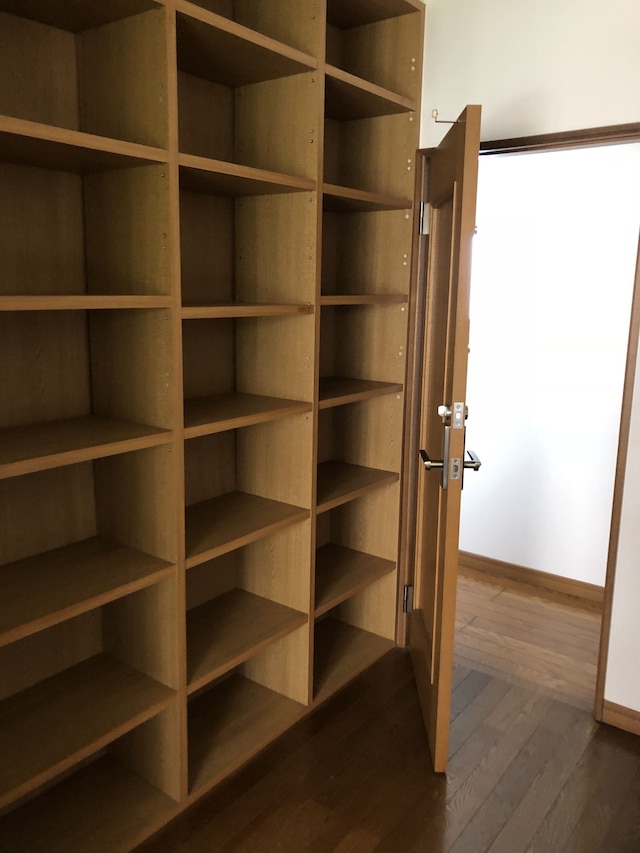 ハッピークローゼット & ワサモンホステル