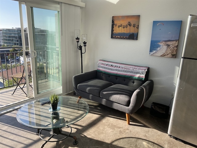 リトル イタリー モダン ロフツ