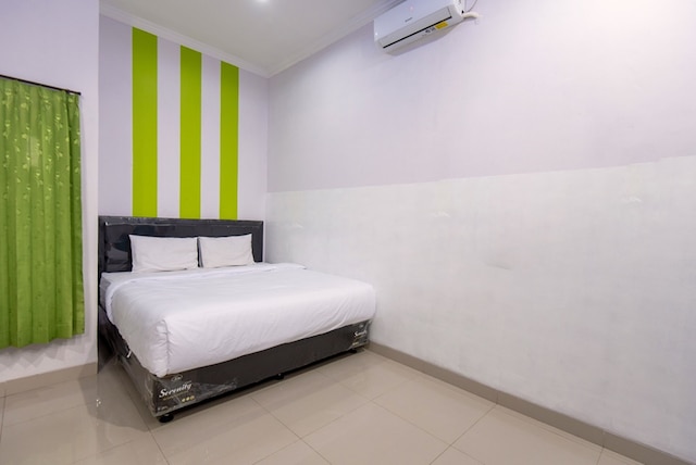 グリーン ベルト コスト エクスクルーシブ