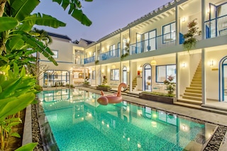 サントリン ホイアン ヴィラ