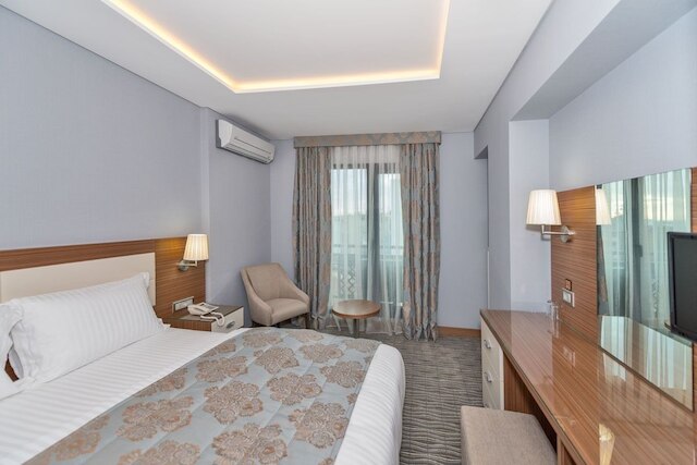 フローレンサ シティ ホテル