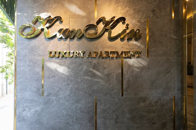 クンキン ラグジュアリー アパートメント
