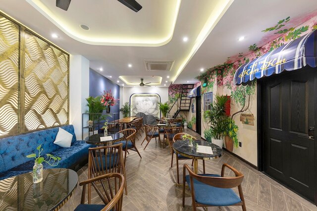 クンキン ラグジュアリー アパートメント